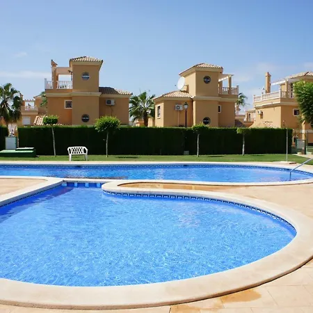 Tres Perlas Algorfa